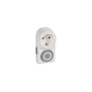 Programador horario enchufable 2P+T Legrand
