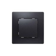 Cruzamiento negro serie niloe Legrand