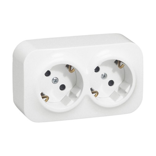 Base shuko doble superficie 16A blanco IP21 forix Legrand