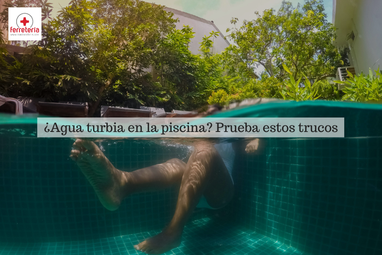 agua turbia piscina