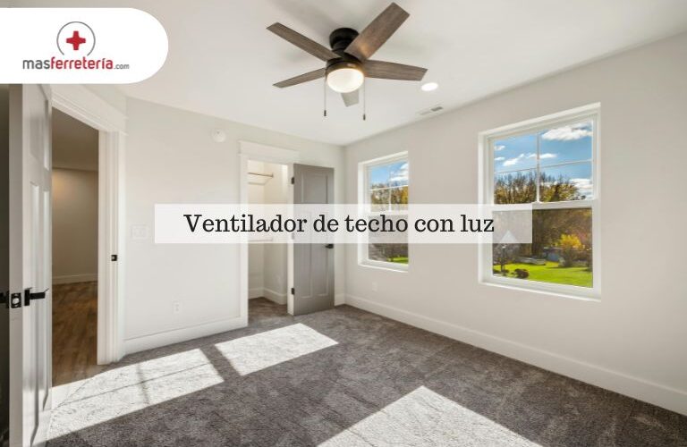 Ventilador de techo con luz